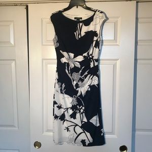 Fantastic fit -gives hourglass curves-Head turner